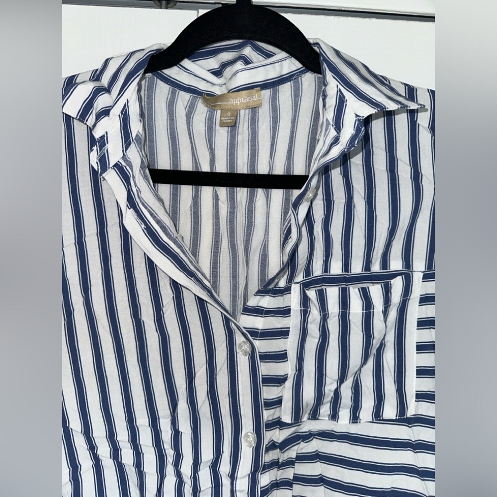 Appraisal long sleeve cropped shirt
